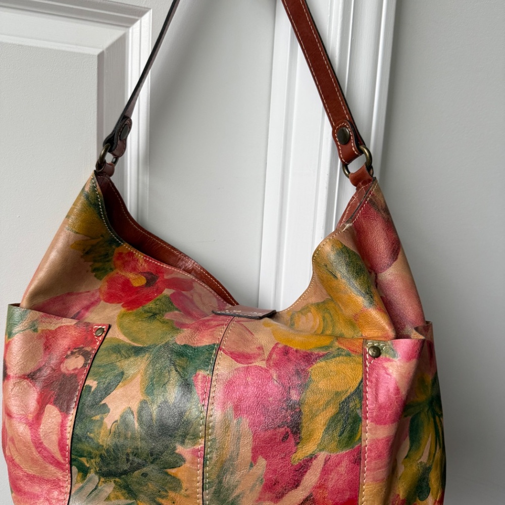 Patricia Nash spring floral hobo shoulder bag - Picture 2 of 15